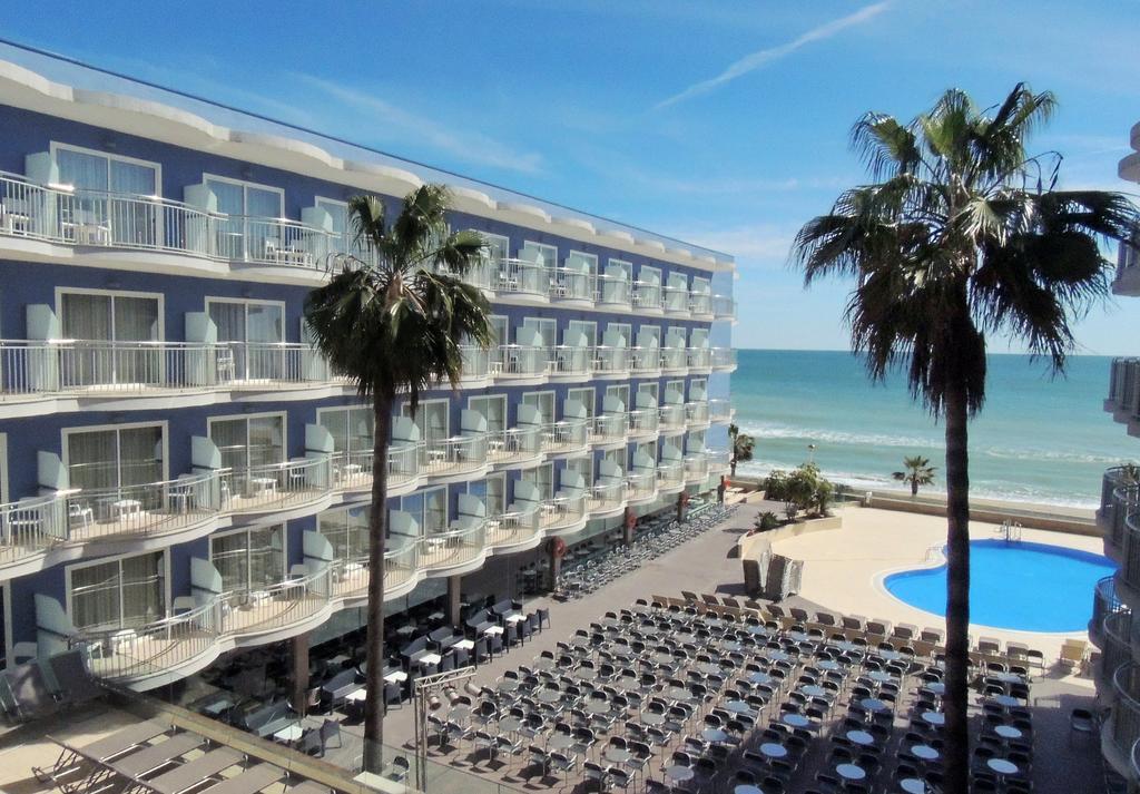 Augustus Hotel