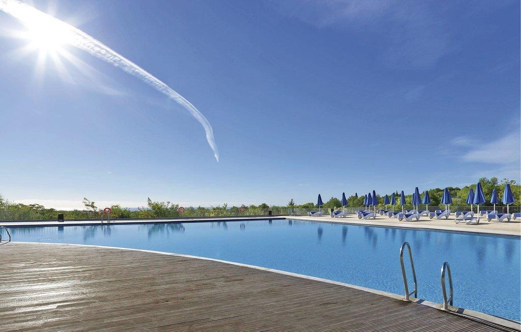 Vilanova Park Campsite 3*