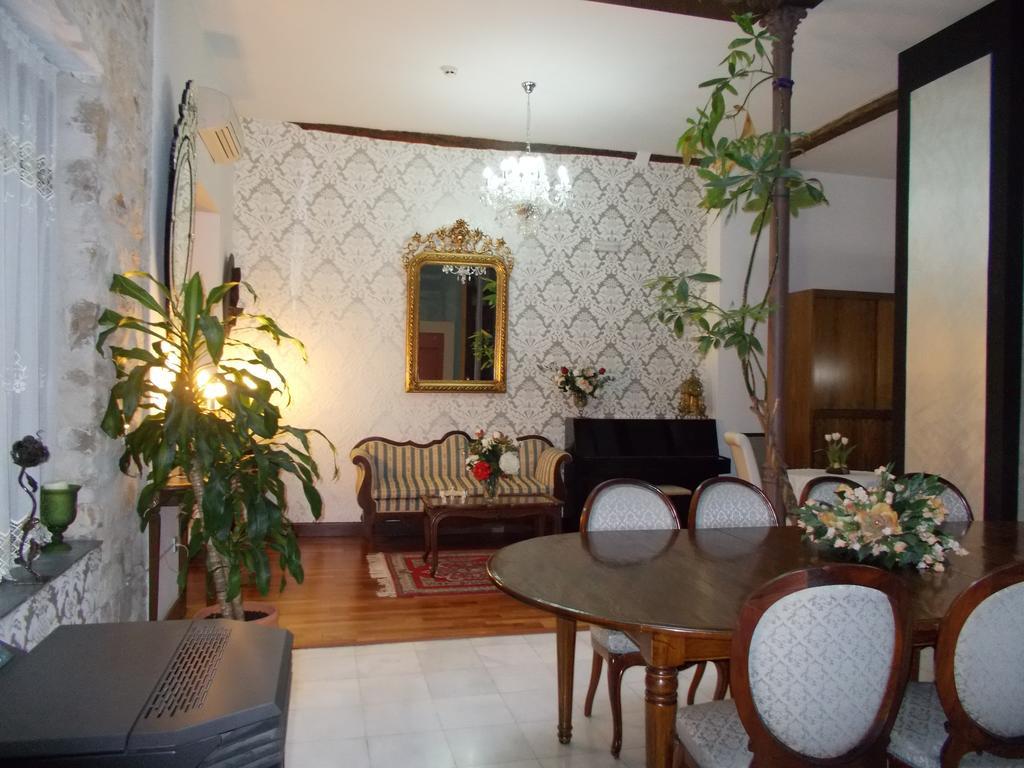 Hotel Boutique Nueve Leyendas Ubeda (Andalucia)