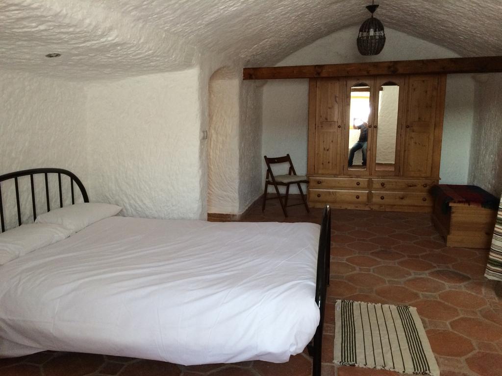 Cuevas Del Cipres * Baza