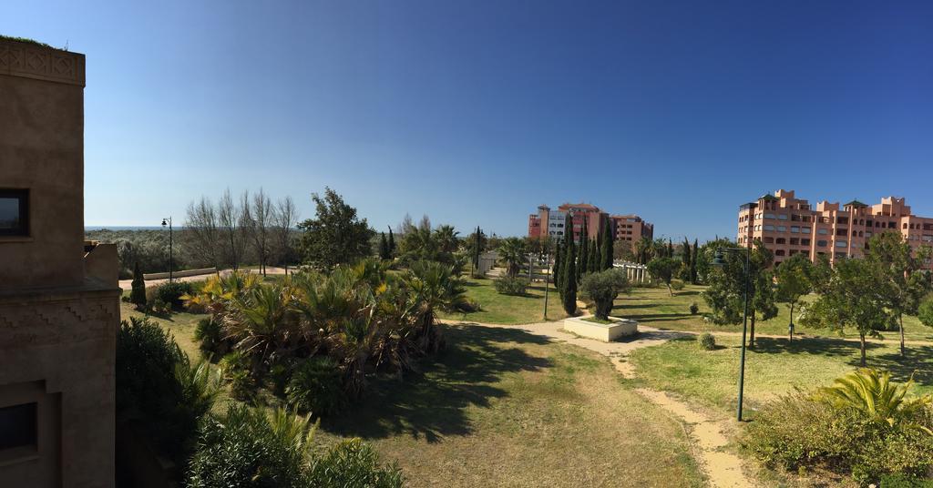 Jardines De Canela