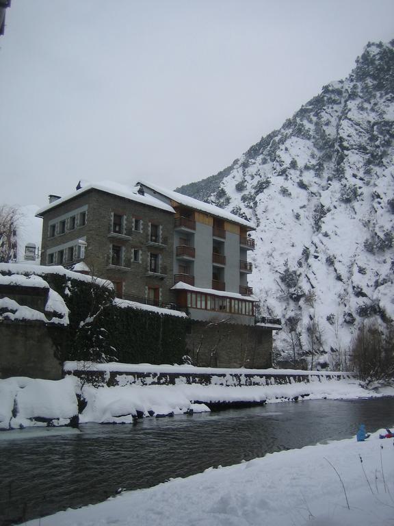 Hostal Noguera 2* Llavorsí