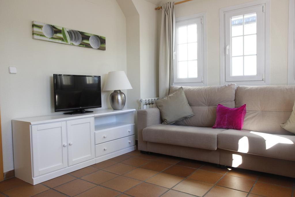 Apartamentosarttyfal Apartment *