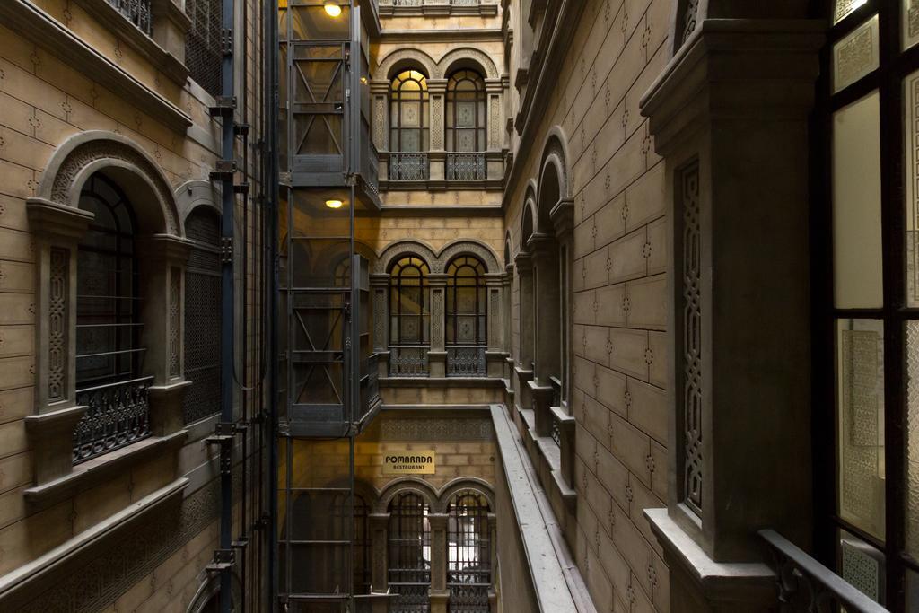 Guest house Hostalin Barcelona Passeig De Gracia 3*