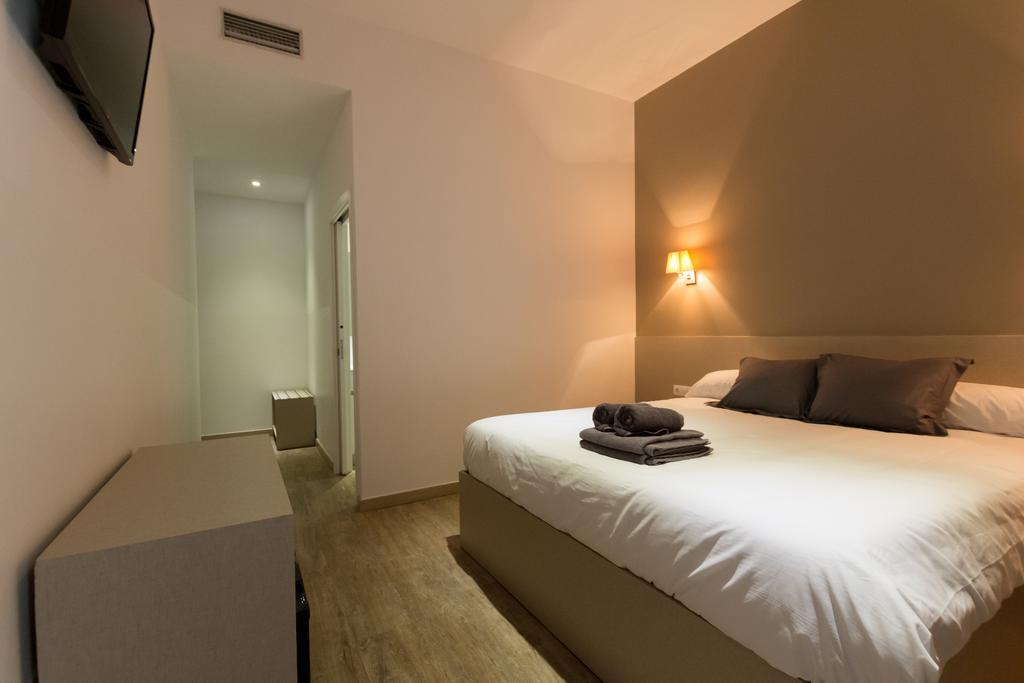 Hostalin Barcelona Passeig De Gracia Guest house 3*