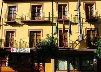 Don Javier Hotel 3*