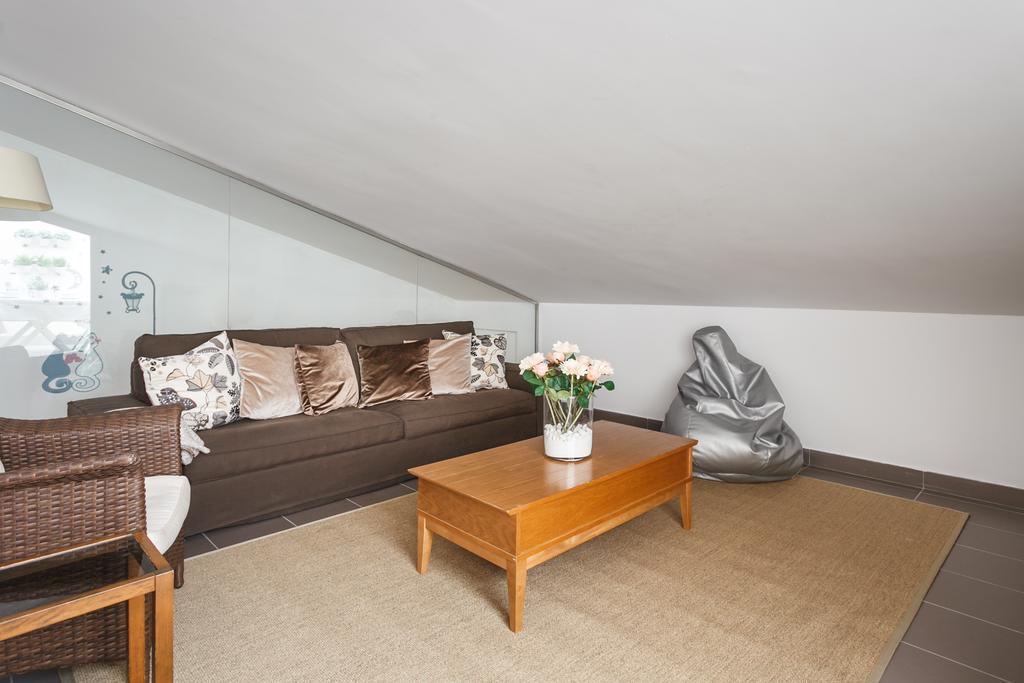 Apartment Cornellalux *