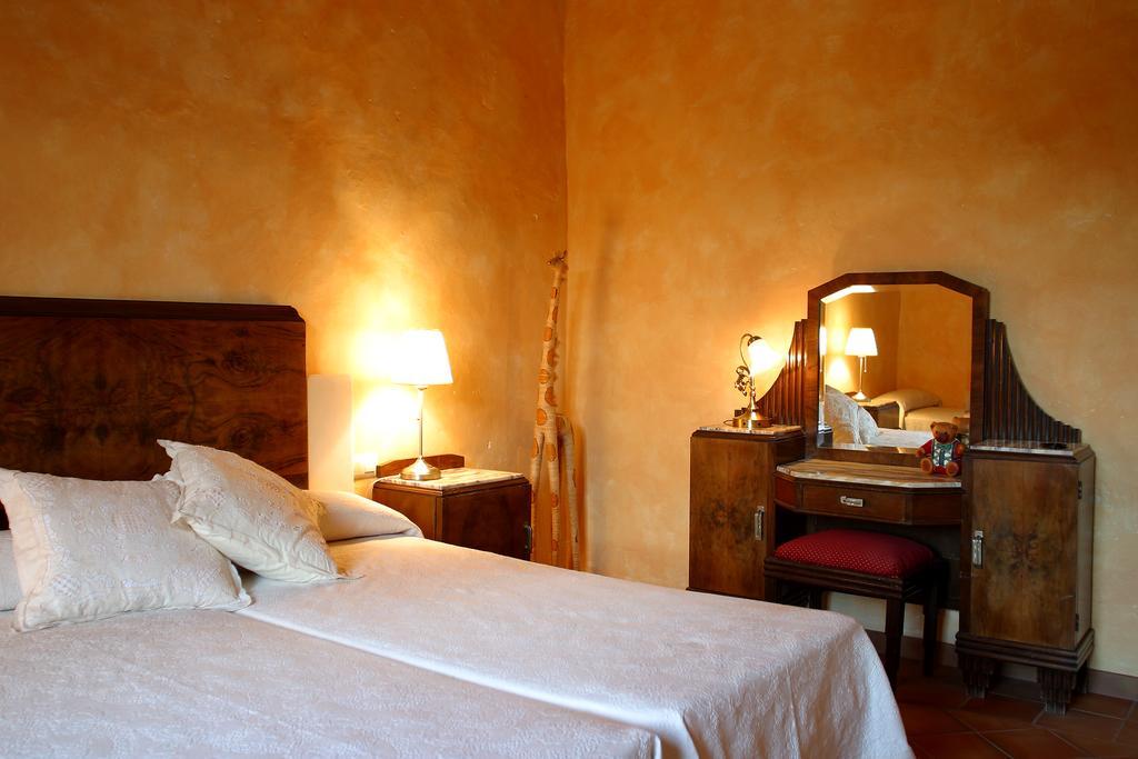 Mas Castell De Gimenelles Hotel
