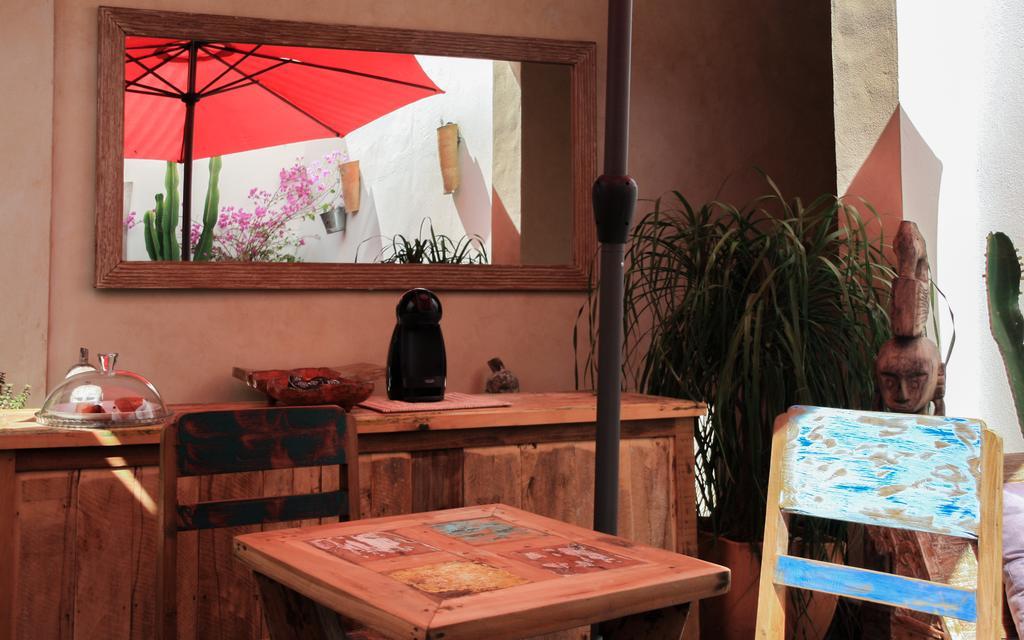 Room Tarifa Hostal