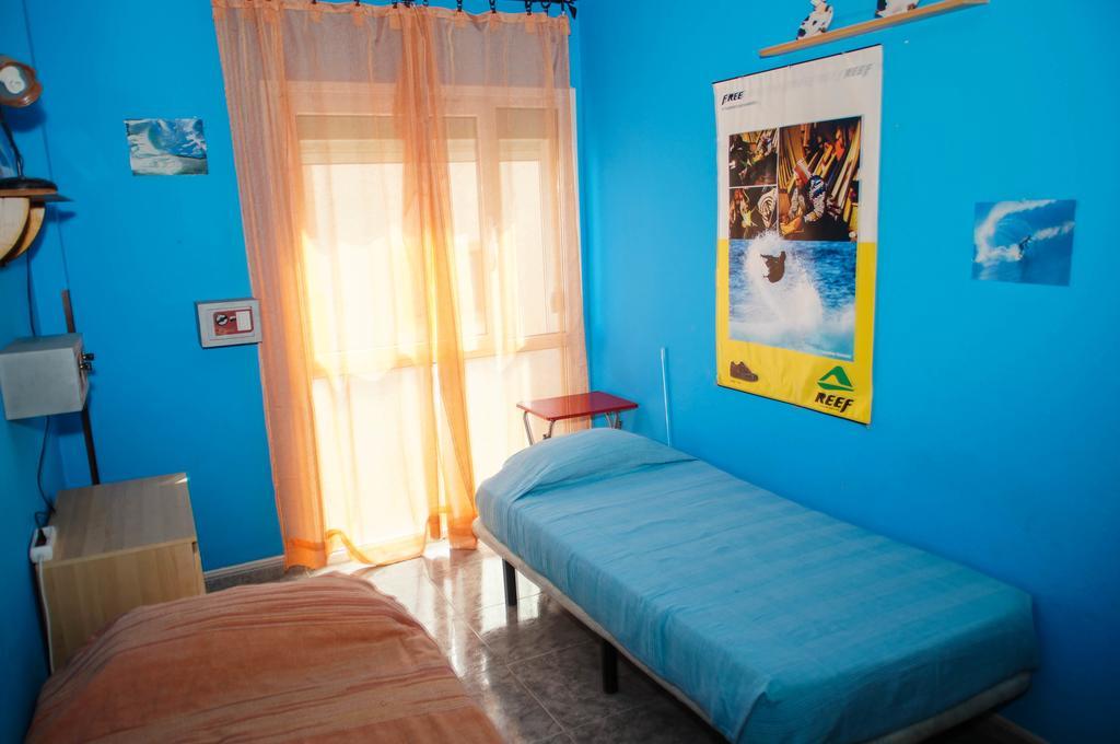 Lorenzo's Bed & Surf Apartamento