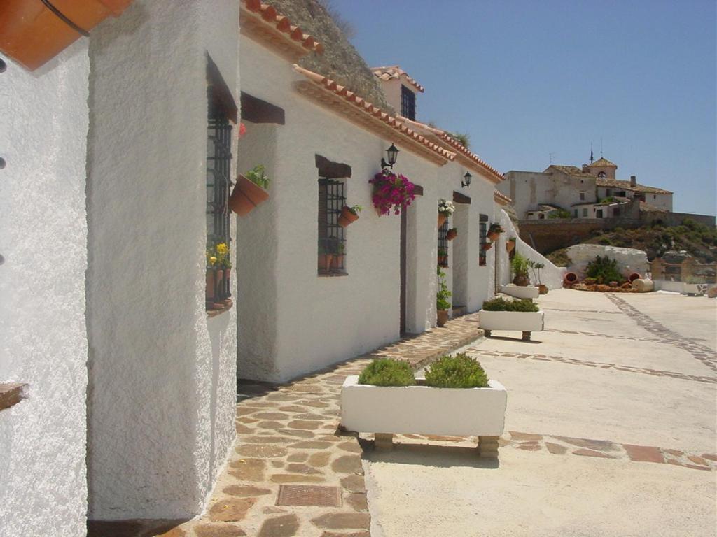 Cuevas Al Qulayat