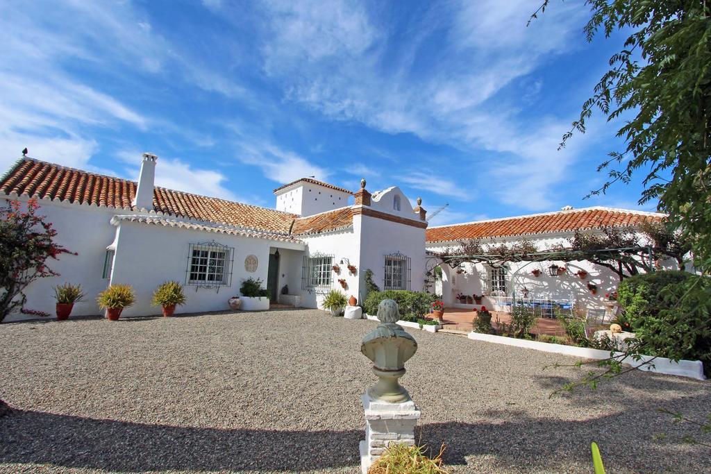 Cortijo De Correa Guest house