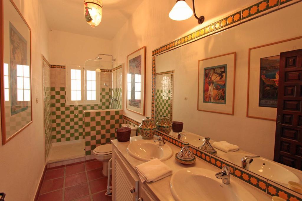 Cortijo De Correa