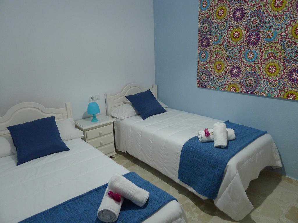 Guest house Conil 2*