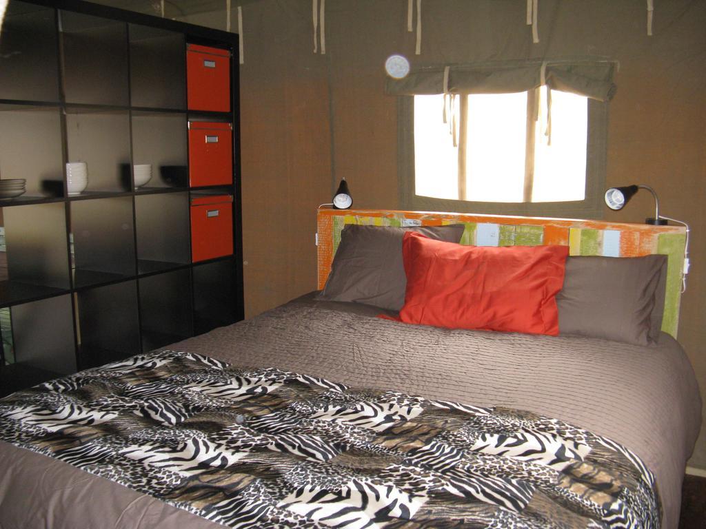 Casa Del Mundo Tibi