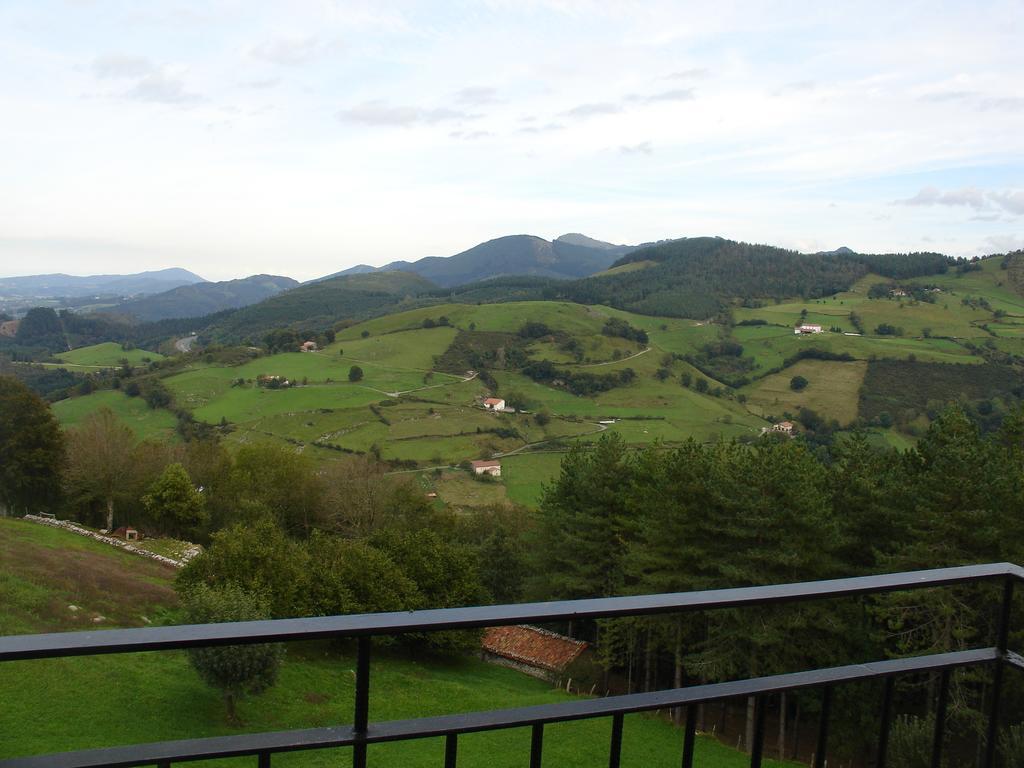Casa Rural Alustiza * Villabona