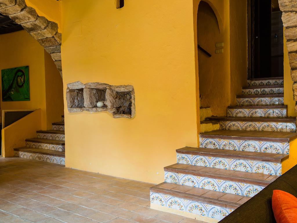 Hotel La Casona D'elda