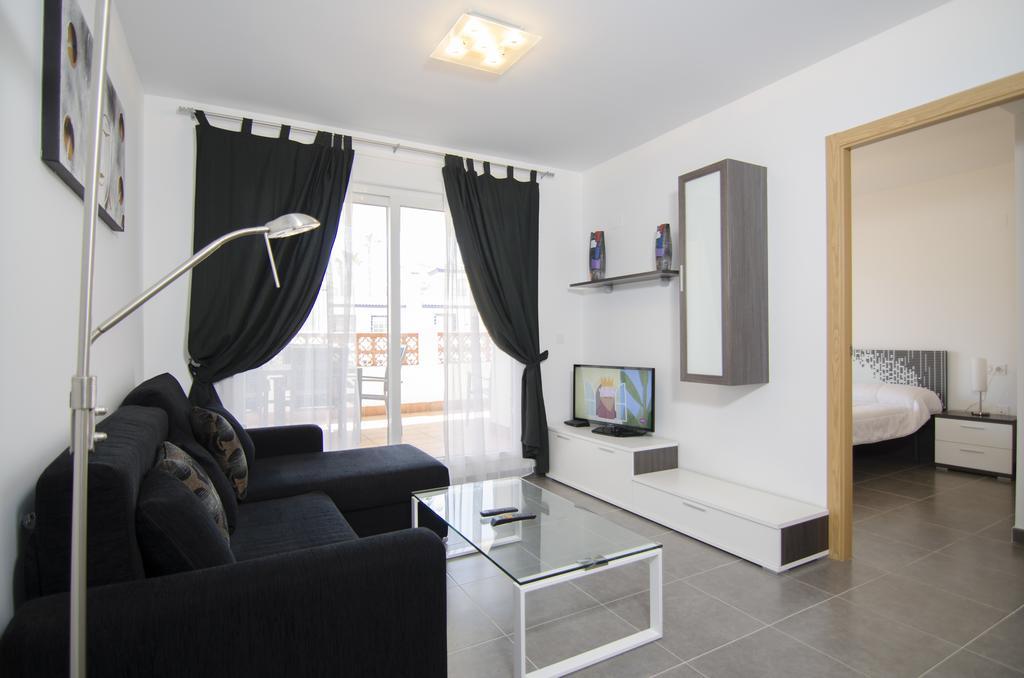 Apartamento Residencial Linnea Sol Mar Holidays