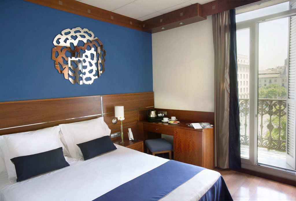 Hotel Boutique H10 Catalunya Plaza 3*