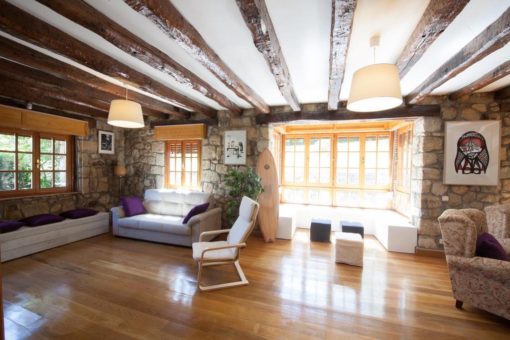 Hostal Moana Surf *