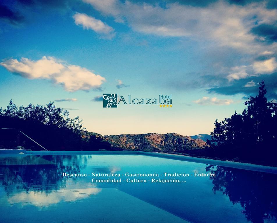 Hotel Nueva Alcazaba 4*