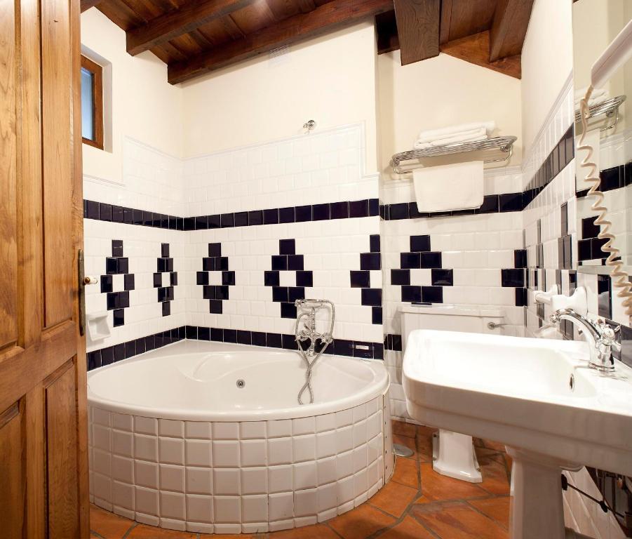 Rural Arredondo 3* Celorio (Llanes)