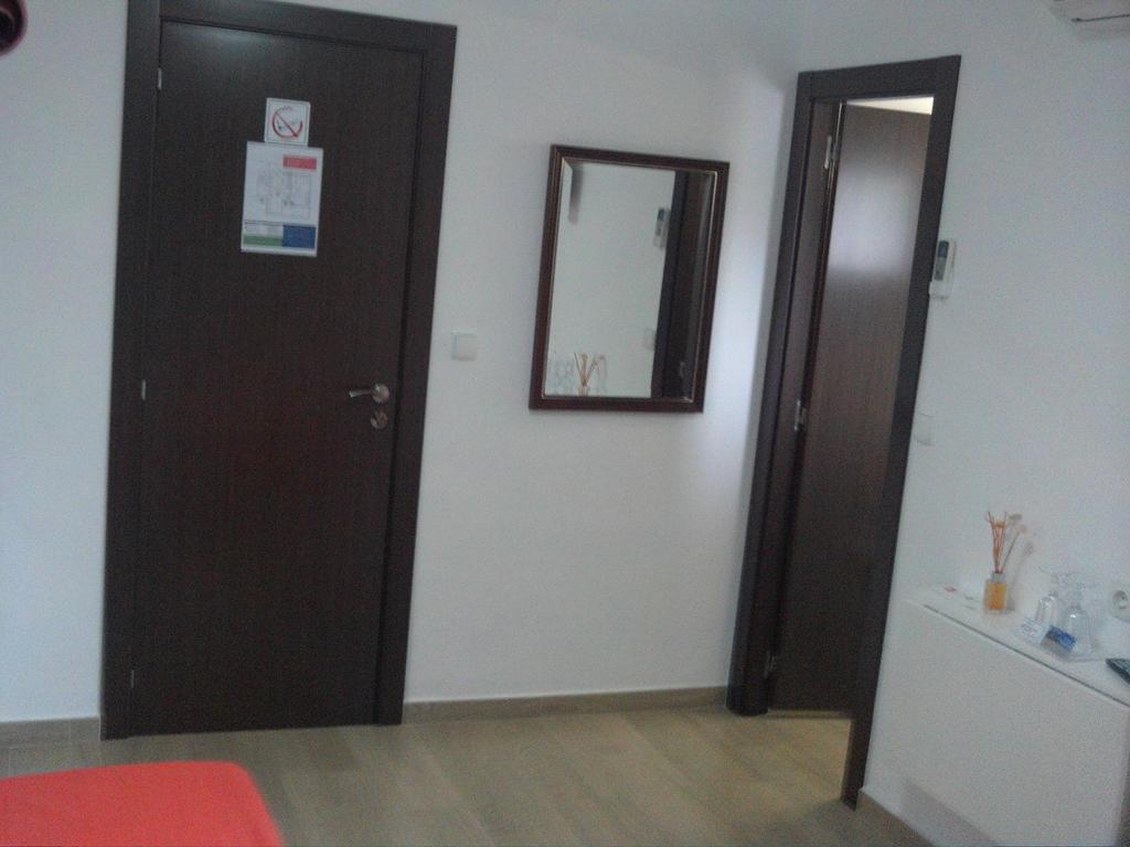 Guest house Hostal Cubelles *