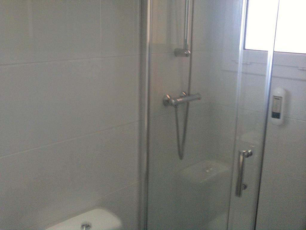 Hostal Cubelles Cubelles