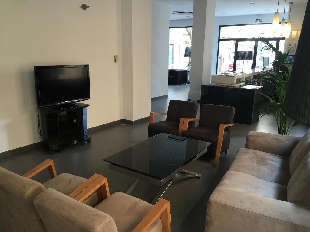 Hotel La Perla 2*