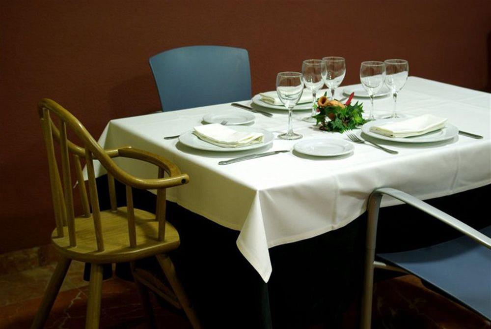 Hotel Centro Urbis 3*