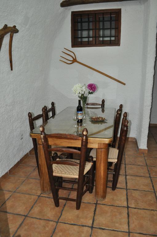Cuevas Al Qulayat