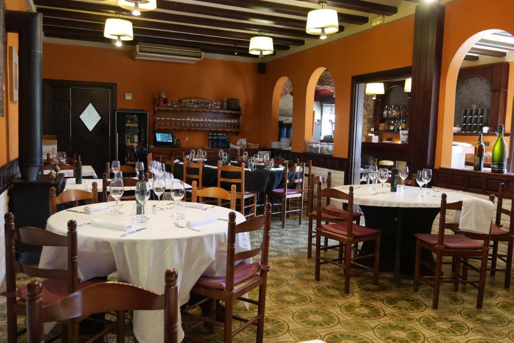 Casa rural Restaurant El Bosc