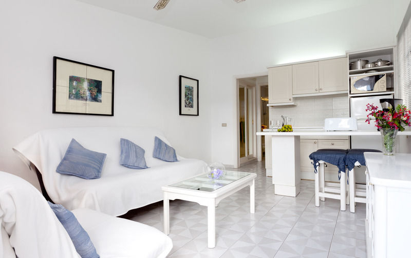 Apartahotel Vista - Adults Only 3*