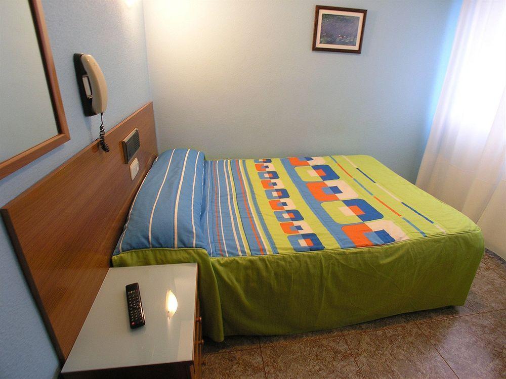 Hotel Iraipe Gorbea Auto Check-in Vitoria-Gasteiz