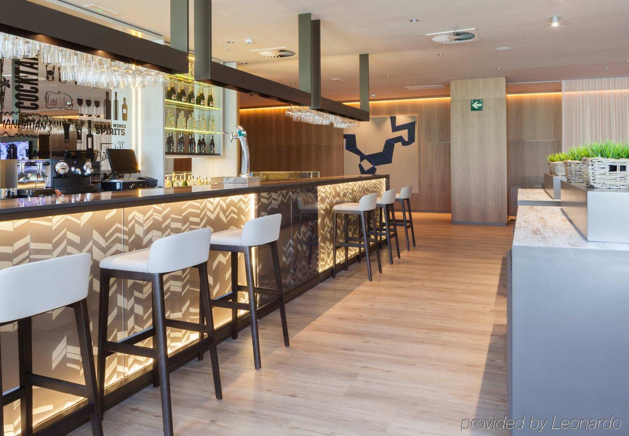 Hotel Ac Diagonal L'illa By Marriott