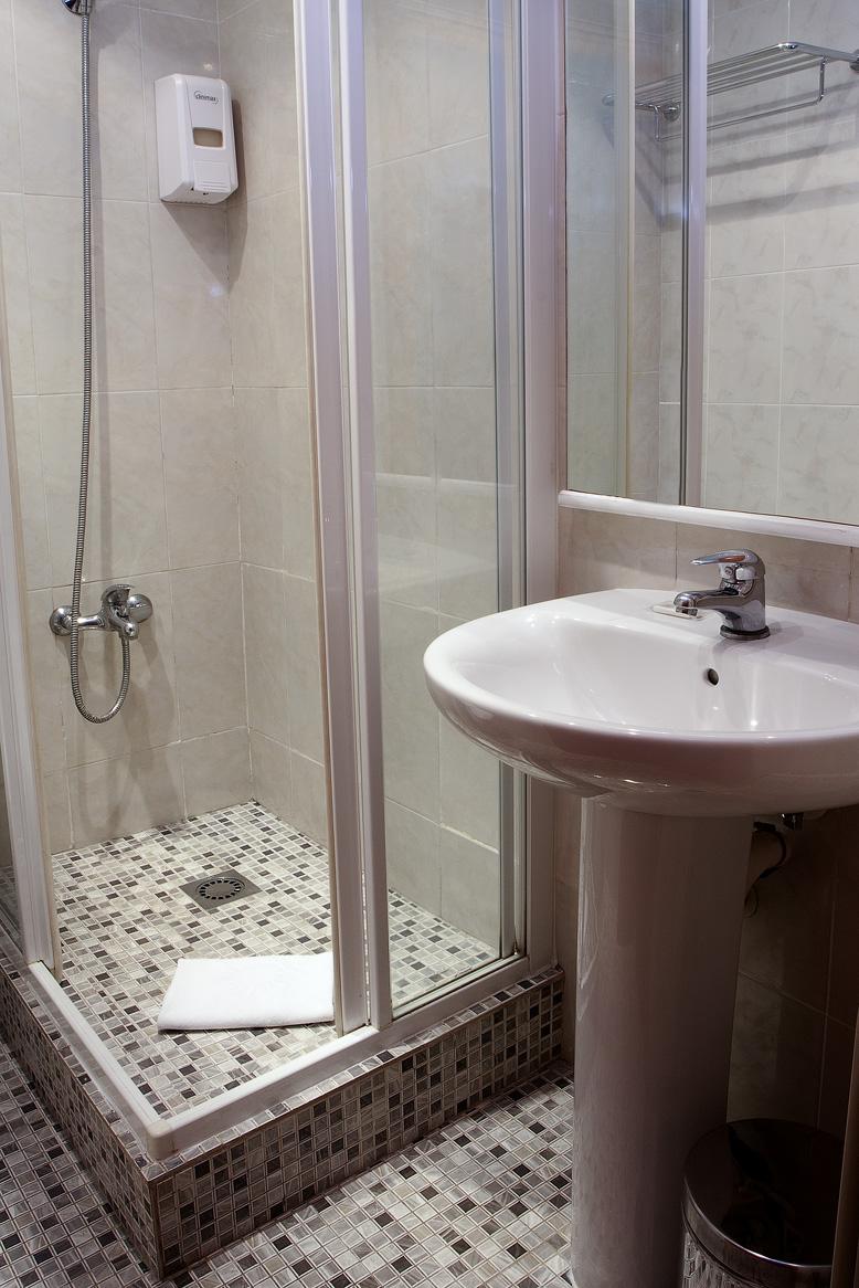Apartamento Turisticos Madanis L'Hospitalet de Llobregat