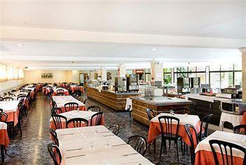 Medplaya Balmoral Hotel 3*
