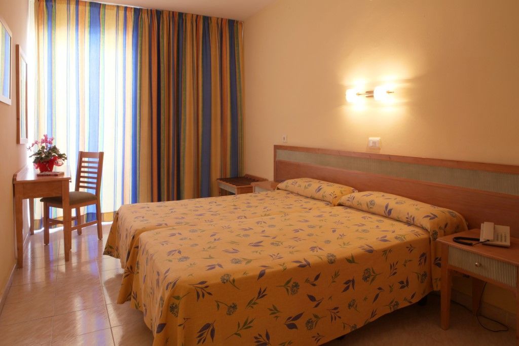 Pacific Hotel 3*
