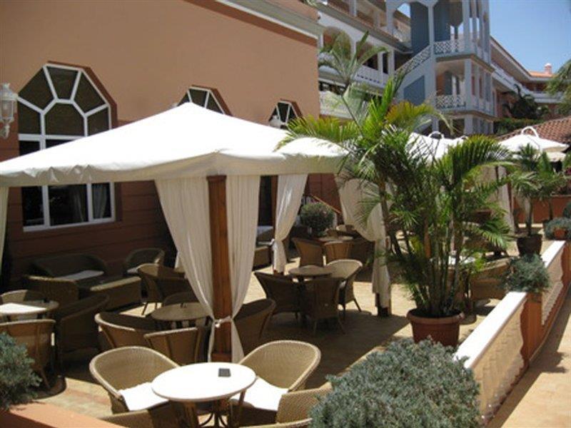 Riu Garoé Hotel