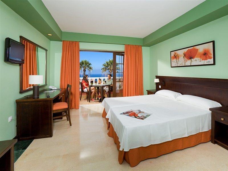 Grand Callao Hotel