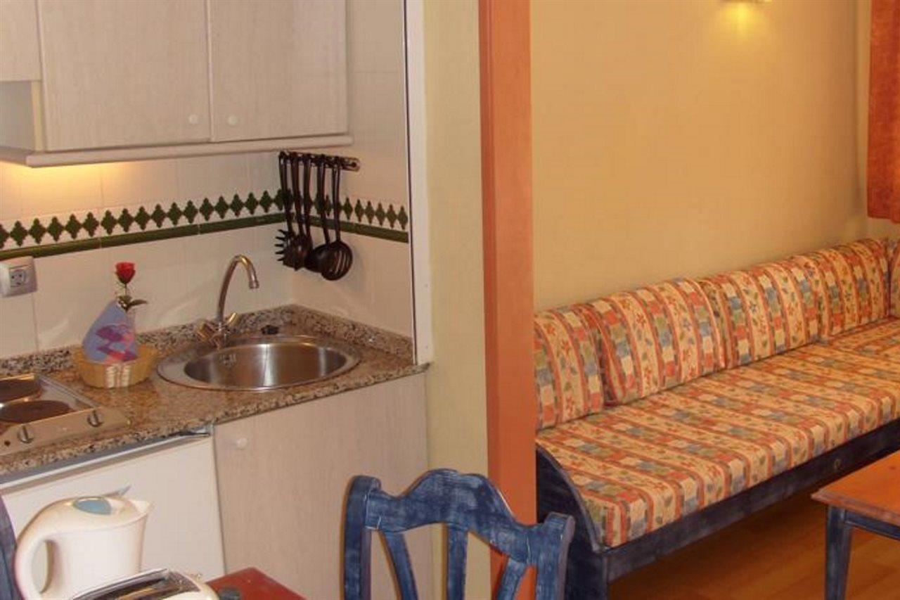 Hovima Jardin Caleta Hotel