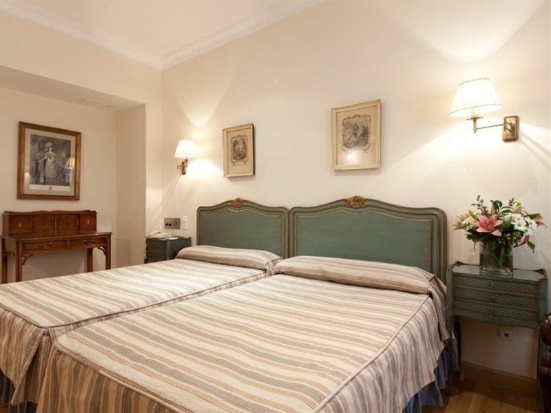 Doña María 4*