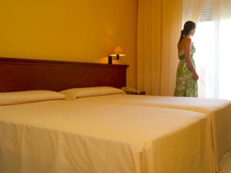 Dunas Aparthotel 4*