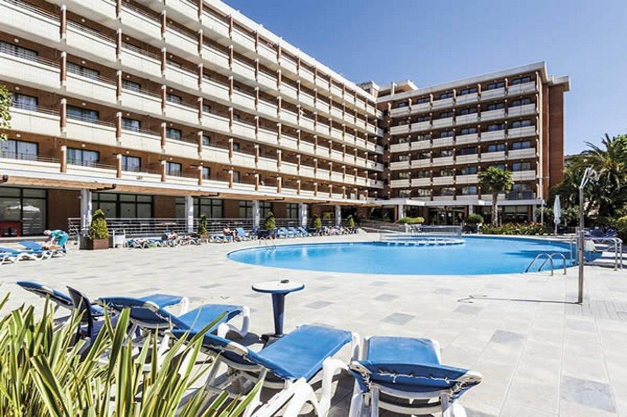 California Garden Hotel 3*
