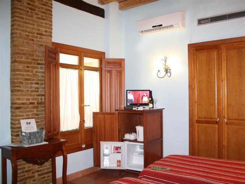 Abadía Hotel 2*