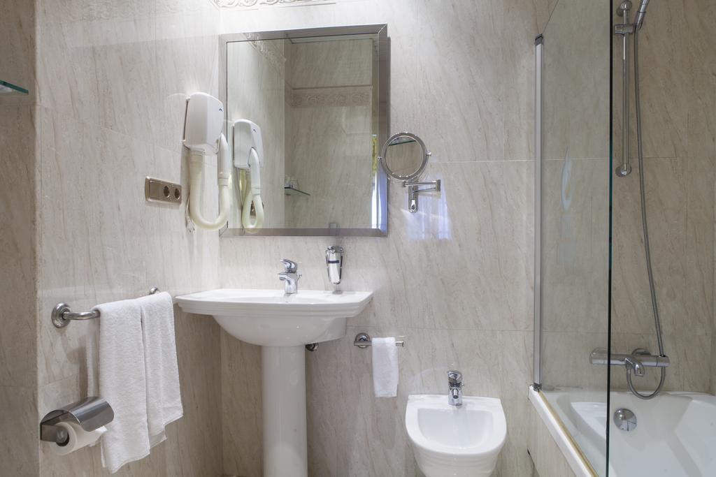 Hotel Cervantes 4*