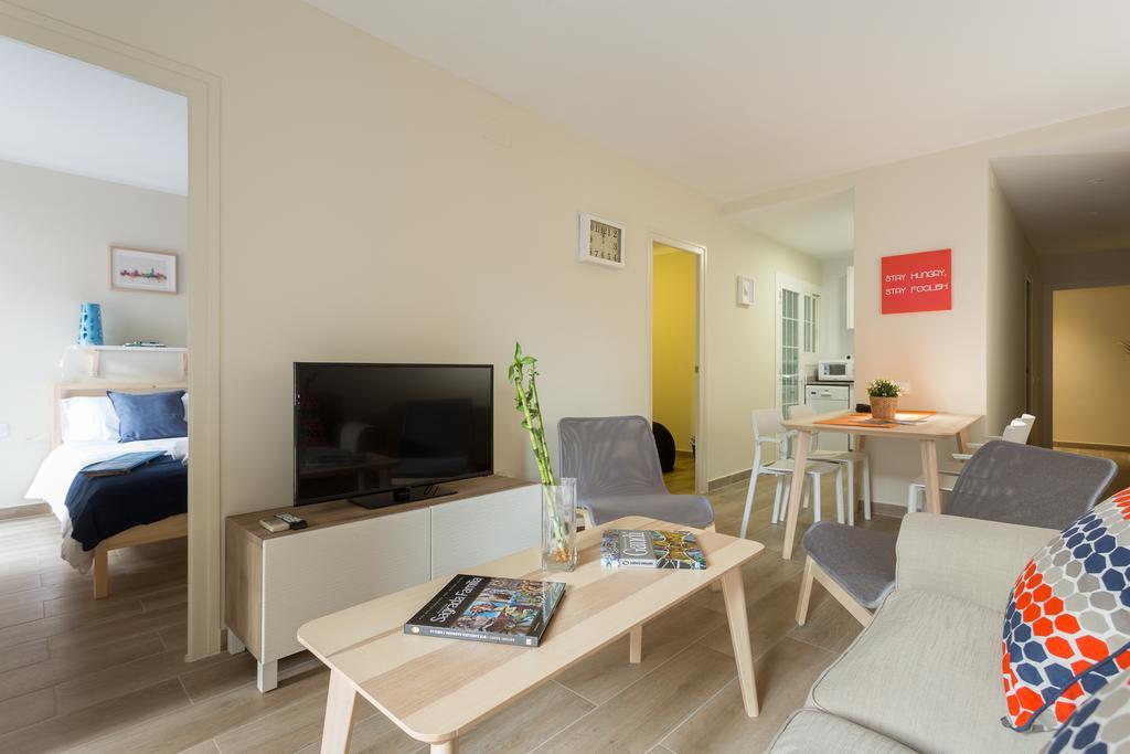Brand New Near Camp Nou And Fira Barcelona