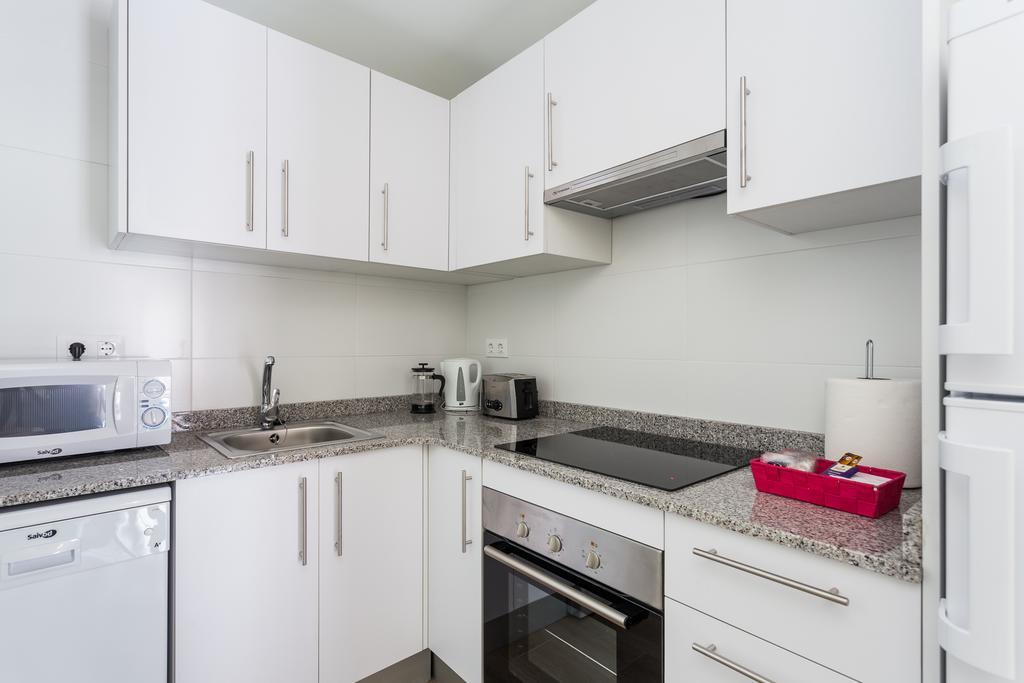 Brand New Near Camp Nou And Fira Barcelona