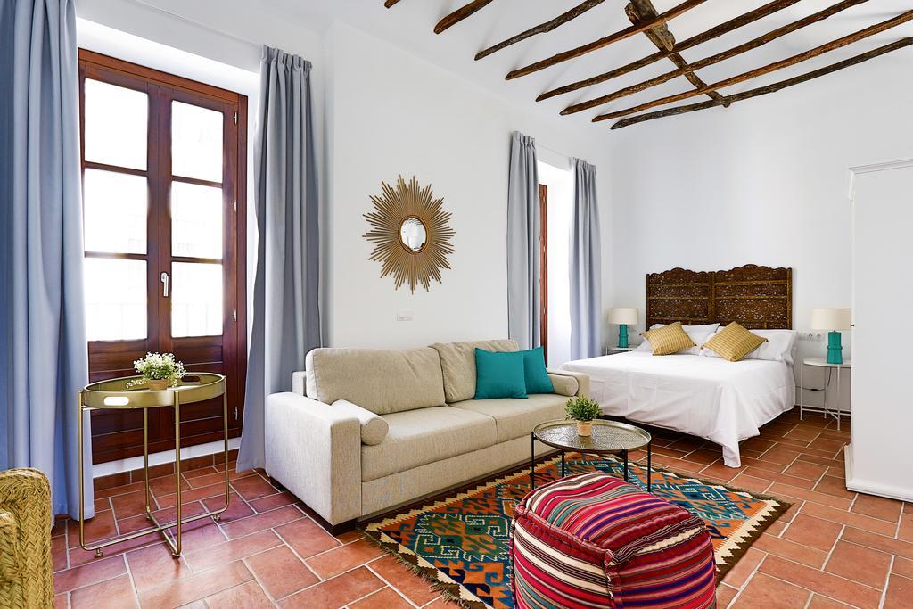 Apartment Urban Vida Alcazar