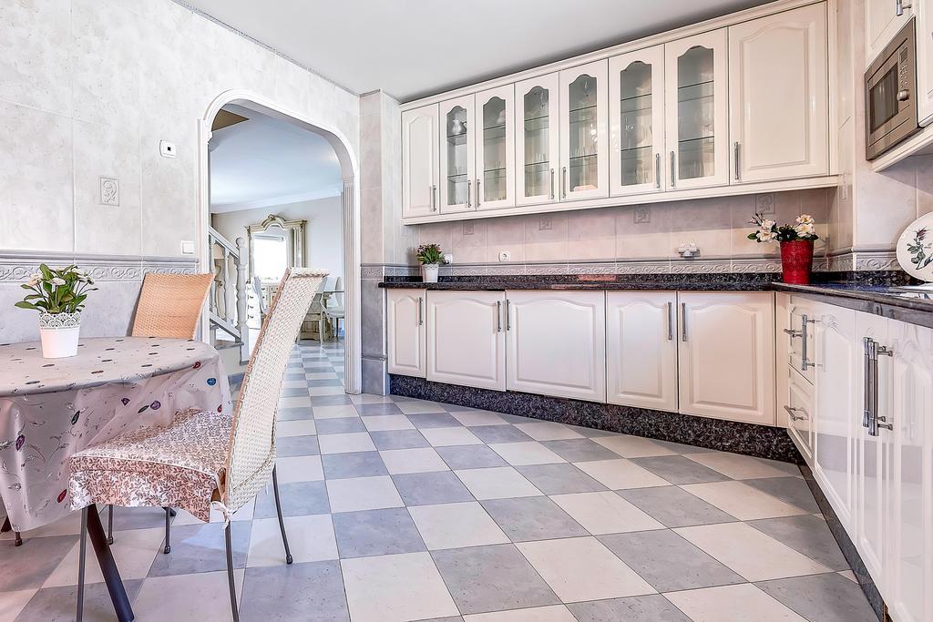 Villa In Los Cristianos *